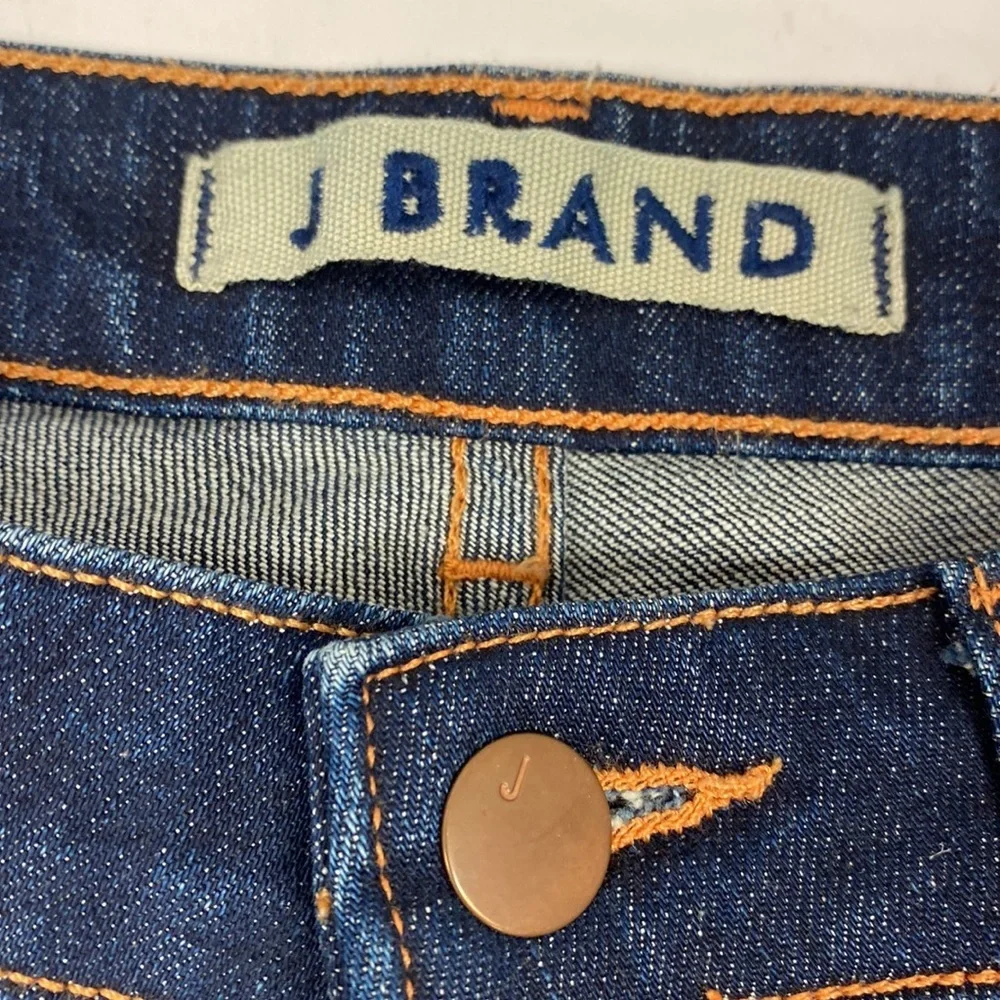 J Brand new excellent